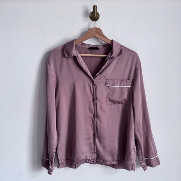 Quince Washable Silk Satin Pajama Long Sleeve Top Toasted Almond M - Picture 3 of 9